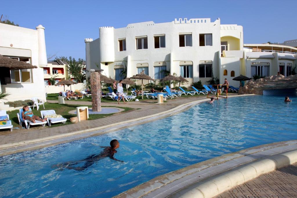 Sun Beach Resort 勾芒普莱奇 外观 照片