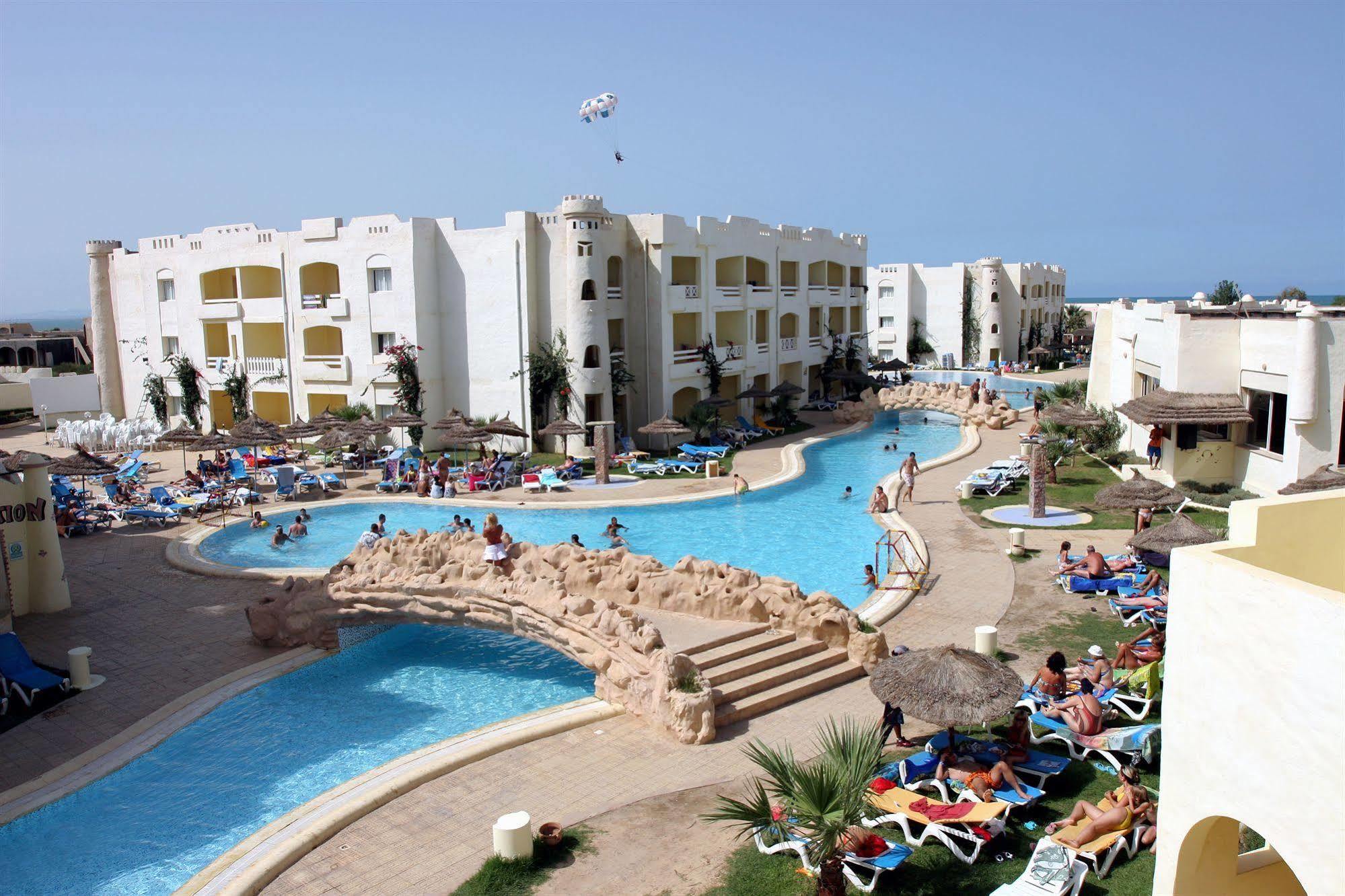 Sun Beach Resort 勾芒普莱奇 外观 照片